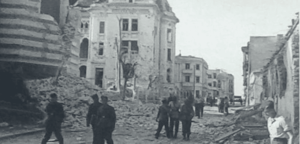 Istoria de un veac a Palatului Arhiepiscopal: bombardat de ruși, sediu al facultății de piscicultură, muzeu și bibliotecă VIDEO 