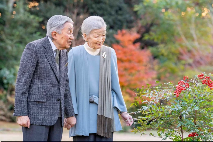 Împăratul Akihito la 90 de ani împreună cu Împărăteasa Michiko, decembrie 2025   FOTO Agenția Casei Imperiale jpg