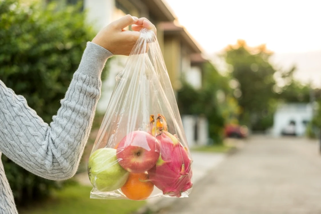 mere, pungă de plastic