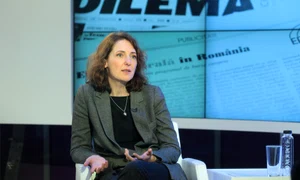 „Cercetătorii tineri şi studenţii noştri sînt tot ce avem mai de preţ în acest moment“ interviu cu Dana JALOBEANU jpeg