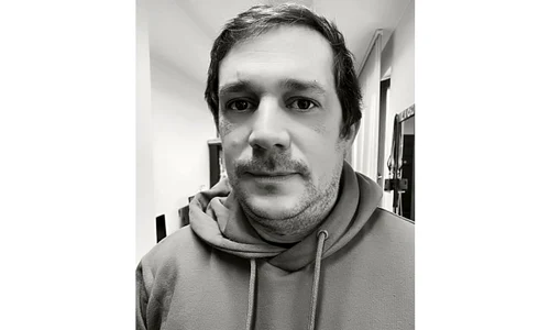 „Să continui tradiția unui teatru înseamnă să l păstrezi viu” – interviu cu Ovidiu CAIȚA, directorul artistic al Teatrului de Nord jpeg