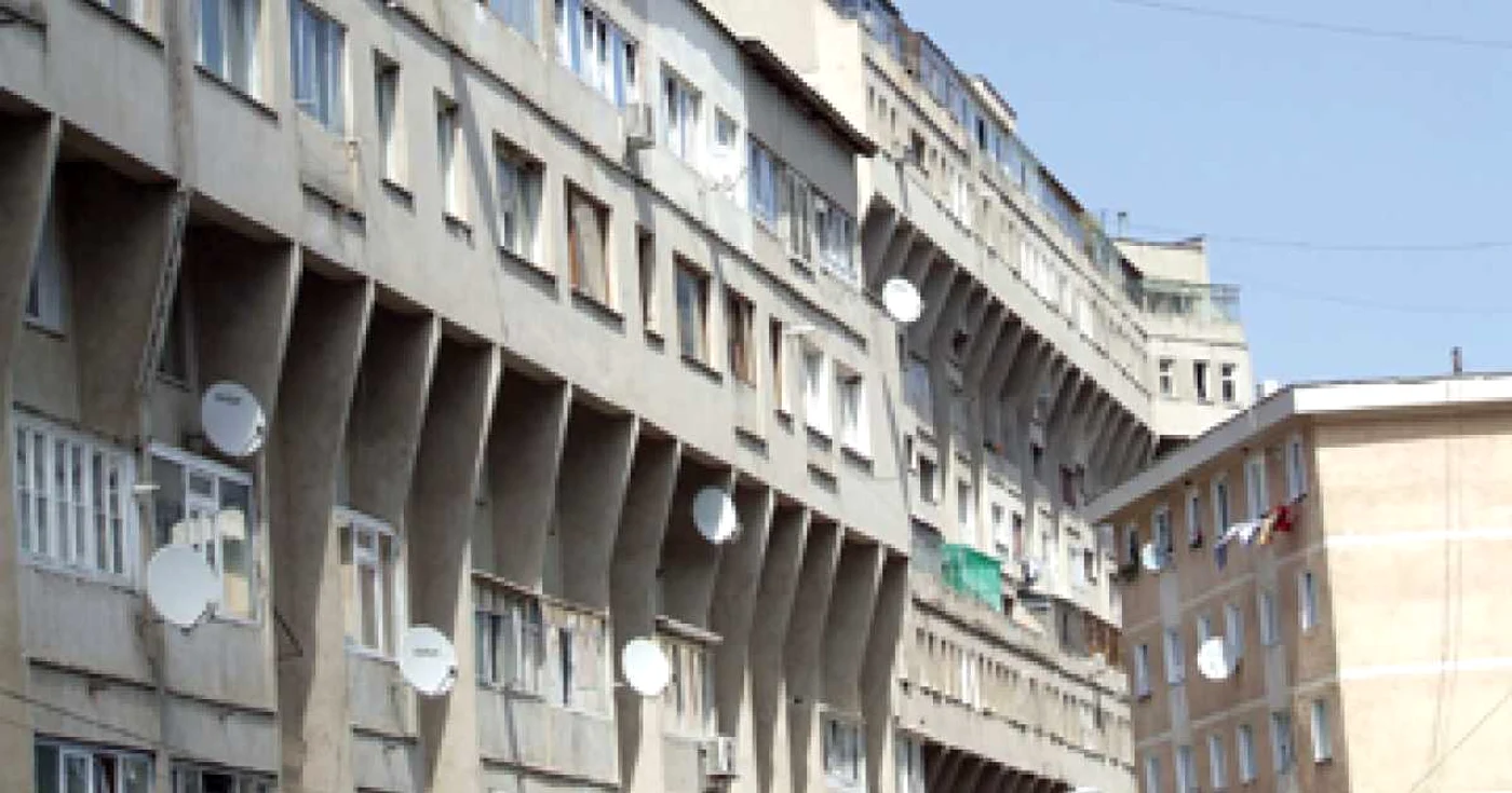 Neamţ: Parabolicele au invadat oraşul
