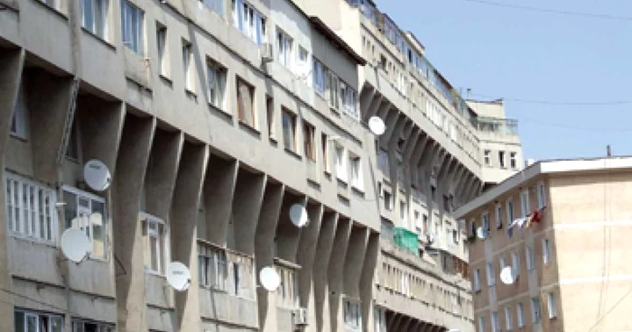 Neamţ: Parabolicele au invadat oraşul