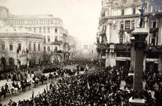 Sfârșitul ocupației germane a Bucureştiului: Întoarcerea regelui Ferdinand și a reginei Maria jpeg