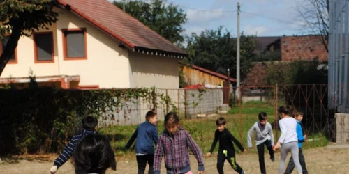 Proiecte educaţionale inedite in scolile din Rasnov. Foto