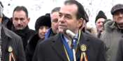 5bfea11fdf52022f75e58d6b jpg