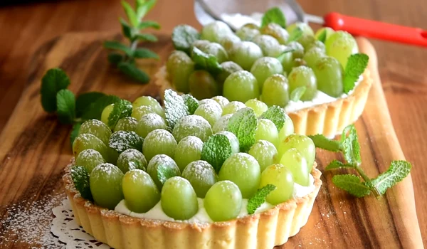 tarta cu struguri 0 jpeg