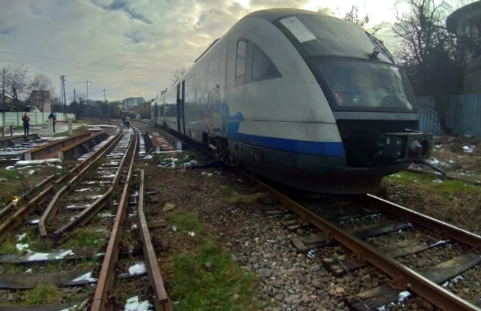 Bărbatul a fost tăiat de tren. Foto IPJ Argeş