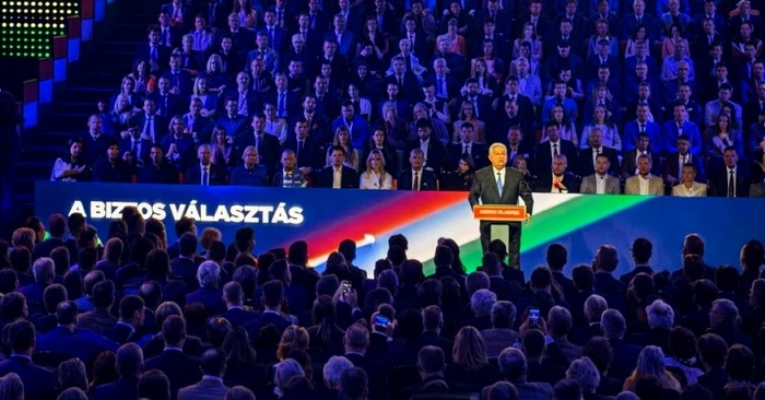 Liderii UDMR prezenţi la bilanţul lui Orban, criticaţi de proprii alegători. FOTO: FB/Korodi Attila