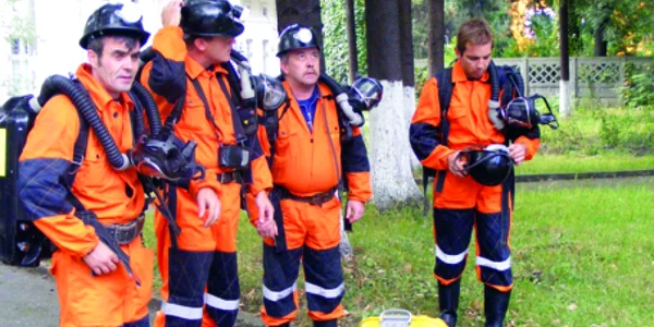 Salvatorii minieri din Petroşani vor interveni de fiecare dată când se va bloca telescaunul