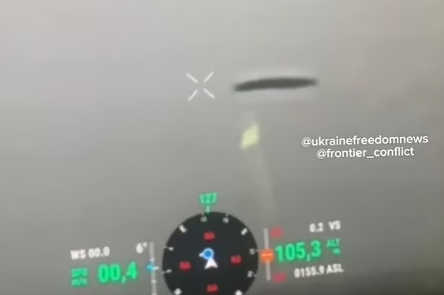 Obiectul misterios în formă de disc, filmat pe front de armata ucraineană: „Ce naiba e asta? Un OZN, cu siguranță!” VIDEO
