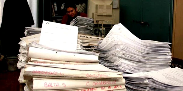 Fiscul a adunat dosare privind datoriile a sute de firme FOTO: ADEVARUL