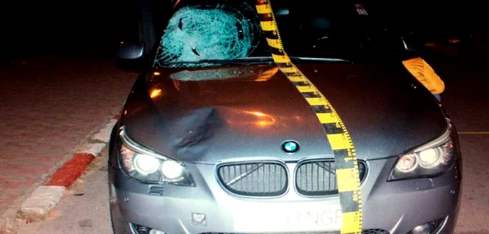 Şoferul a fost lovit de autoturismul BMW