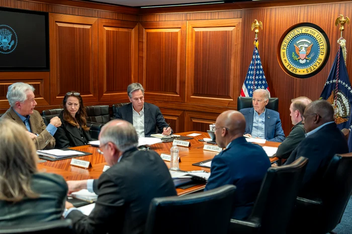 Președintele SUA Joe Biden și membrii cabinetului său FOTO: X