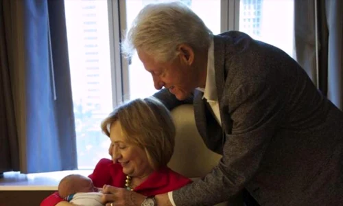 1 bill clinton hillary clinton bunici a treia oara chelsea clinton a nascut jpg jpeg