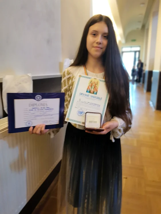 Olivia Ene va fi admisă la liceu fără examen FOTO: A.Mitran
