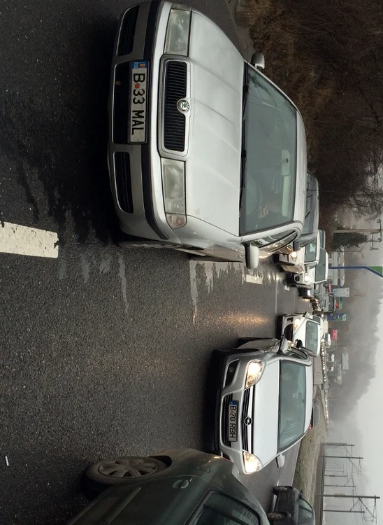 Traficul este îngreunat încă de la primele ore