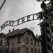 Lagărul Auschwitz-Birkenau (foto: Pixabay)