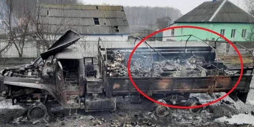 camion militar rusesc distrus de fortele ucrainene