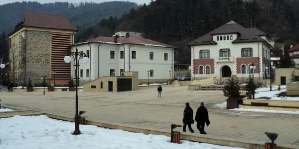 sediul Primăriei Piatra Neamţ