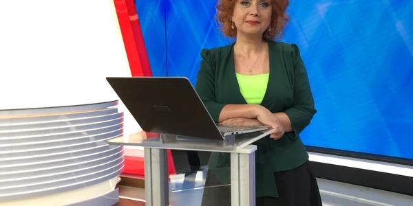 Roxana Zamfirescu 8443 jpg