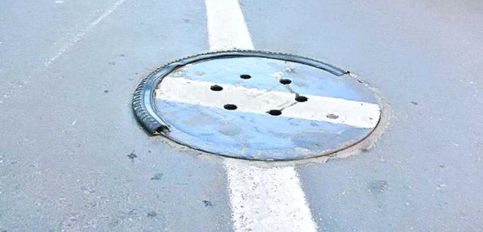 Toate gurile de scurgere vor fi curaţate FOTO arhivă Adevărul
