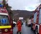 Accident pe Valea Oltului la Racoviţa - Vâlcea pe DN7 cu două victime - una încarcerată Foto
