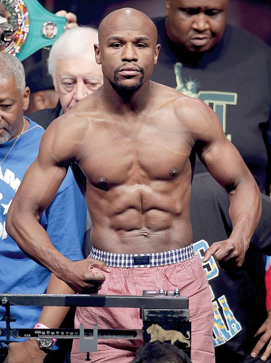 
    Mayweather va boxa cu Pacquiao la 2 mai  