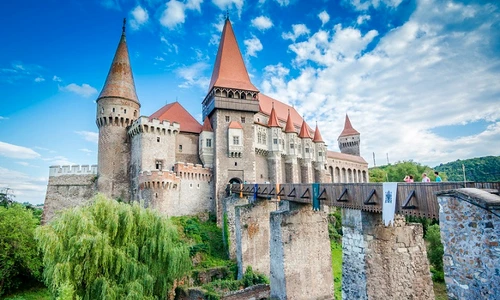 1 85038 original jpg jpeg