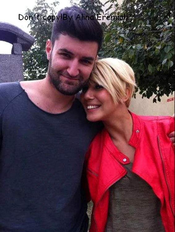 
    Smiley şi Sore (Foto: Facebook)  
