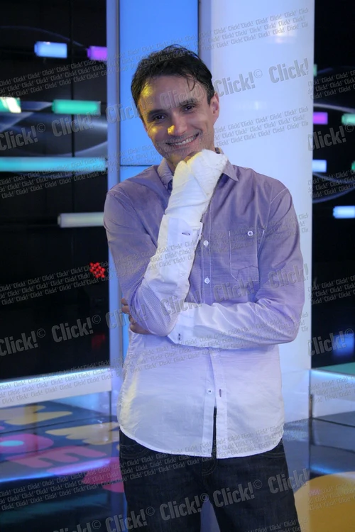 
    Angel Popescu  