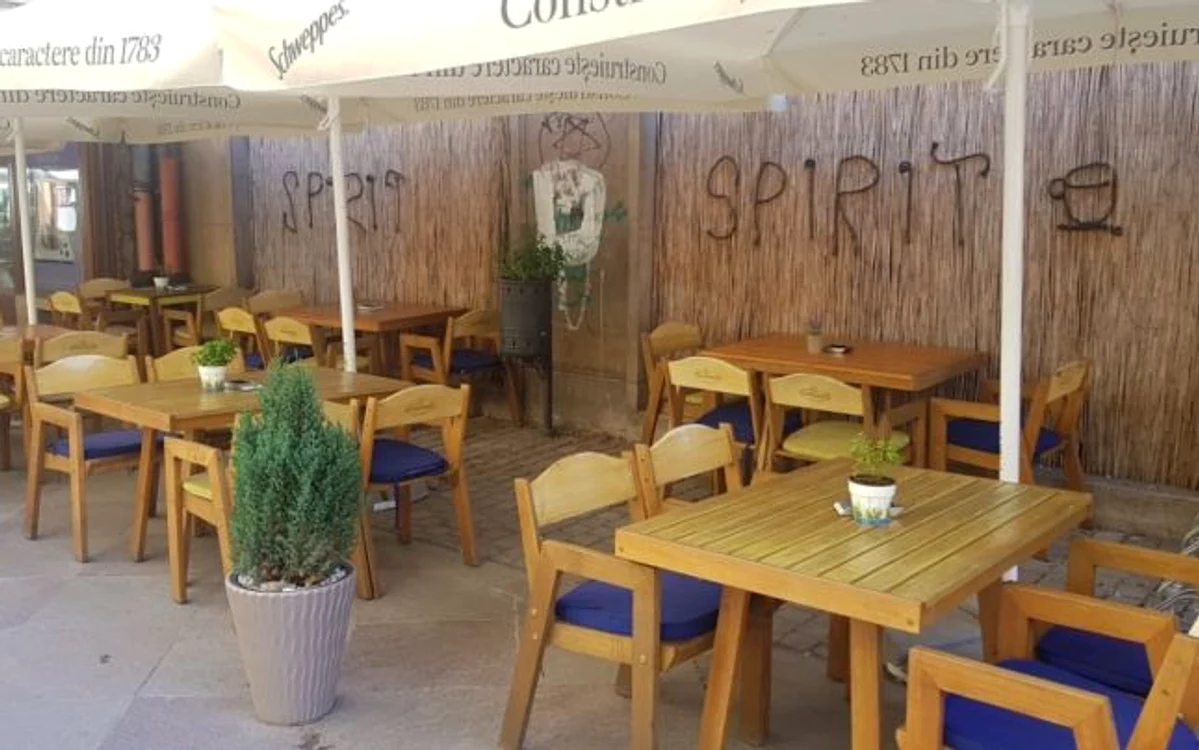 Terasele rămân deschise până la ora 1.00
