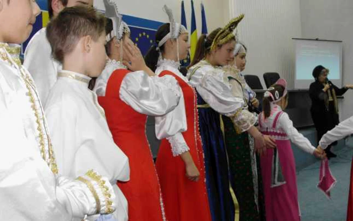 Reprezentanții rușilor lipoveni au susținut un scurt program artistic 