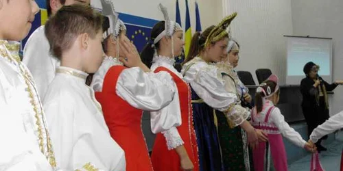 Reprezentanții rușilor lipoveni au susținut un scurt program artistic 