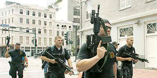 Gărzi ai Blackwater, una dintre cele mai controversate firme de protecţie care au acţionat în Irak