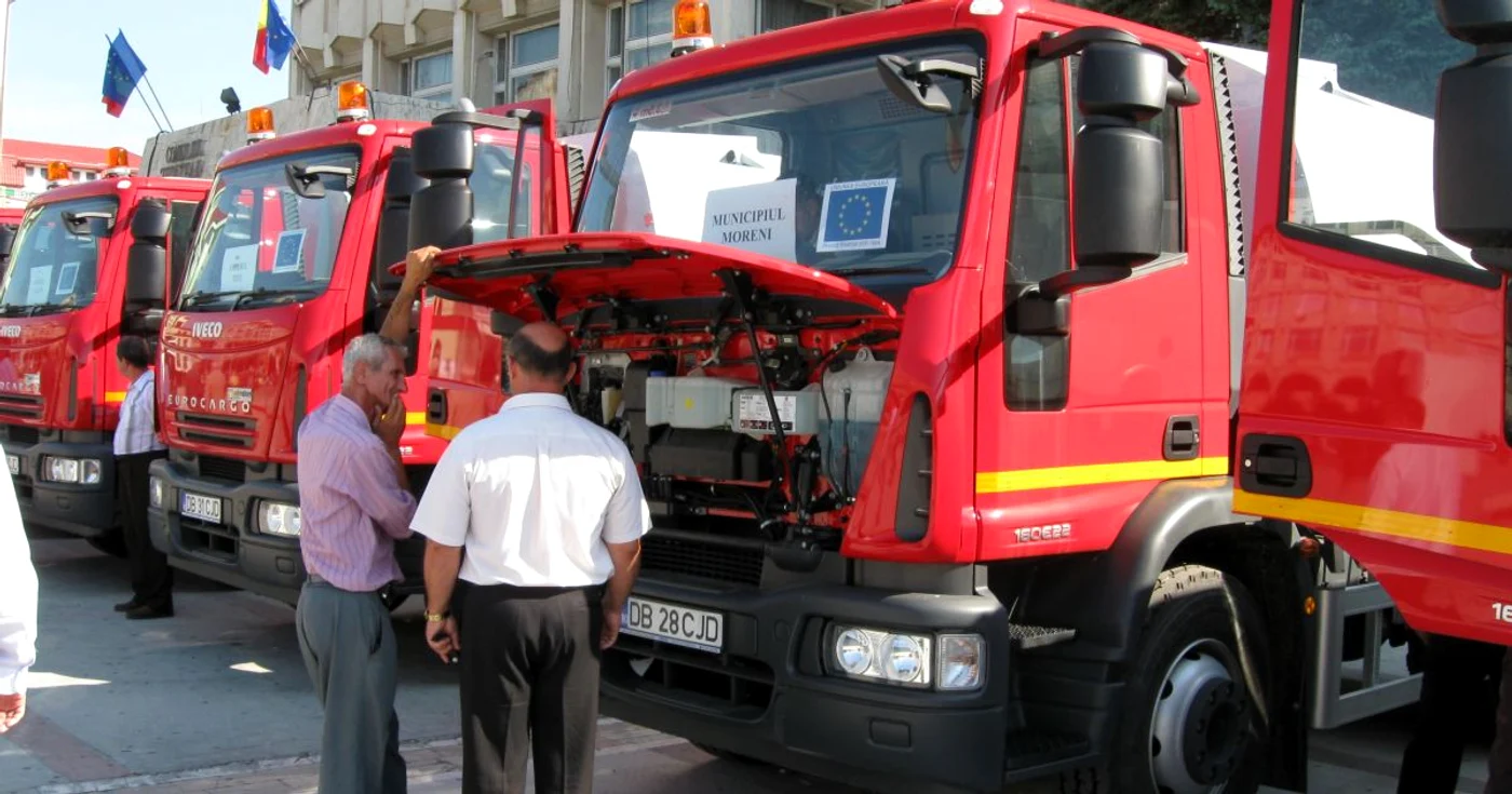 Târgovişte: Străzile dâmboviţenilor vor fi măturate cu utilaje ecologice