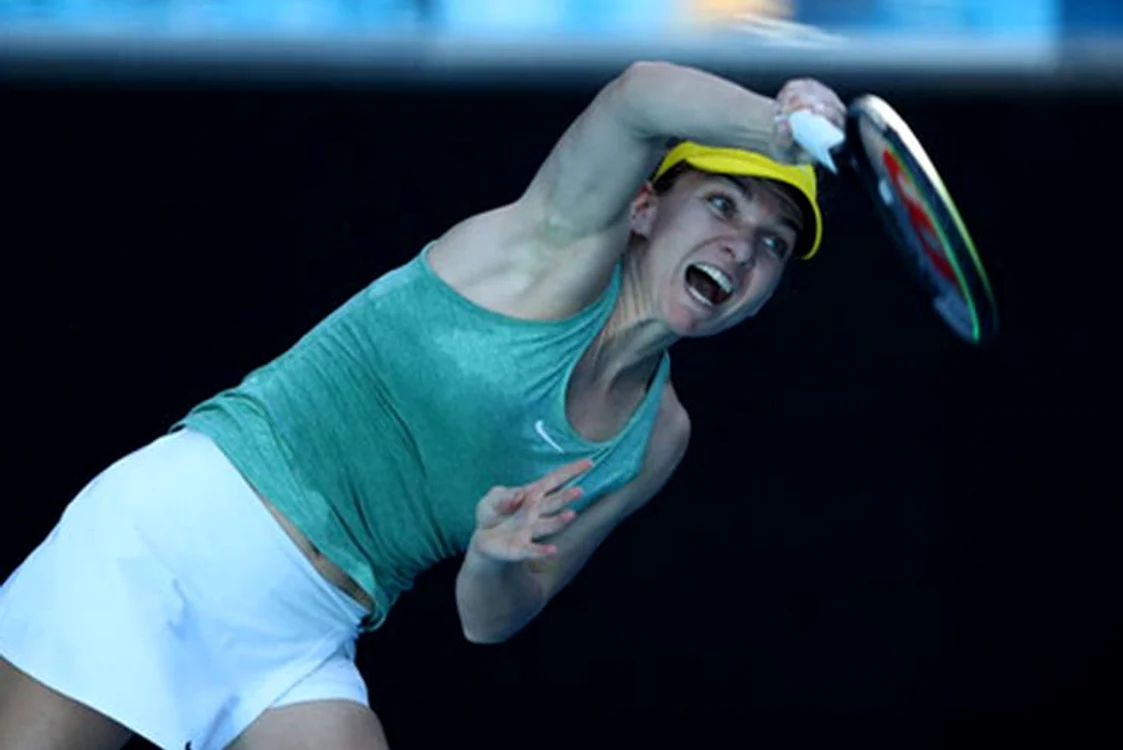 
    Simona Halep la serviciuFoto: Guliver/ GettyImages  