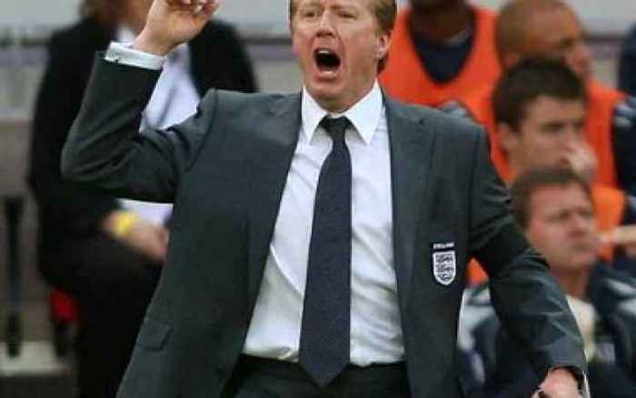 Steve McLaren speră la un parcurs cât mai lung cu Twente în Europa League