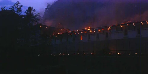 Pavilionul de Ape Minerale din Olăneşti a luat foc