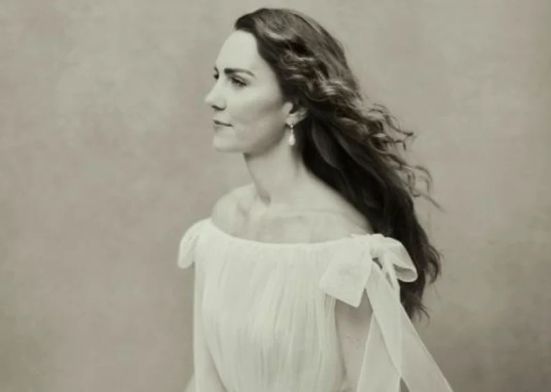 Kate Middleton a împlinit 40 de ani Foto: Paolo Roversi