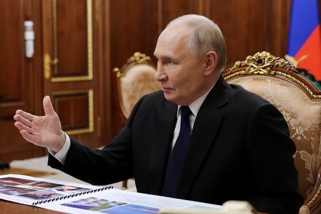 Vladimir Putin l-a felicitat pe noul lider iranian. FOTO: Profimedia