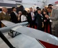 Nicușor Dan și fiul său, Antim la Expoziția BSDA/FOTO: Inquam Photos/George Călin