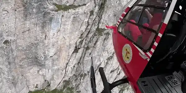 ALPINIȘTI gif