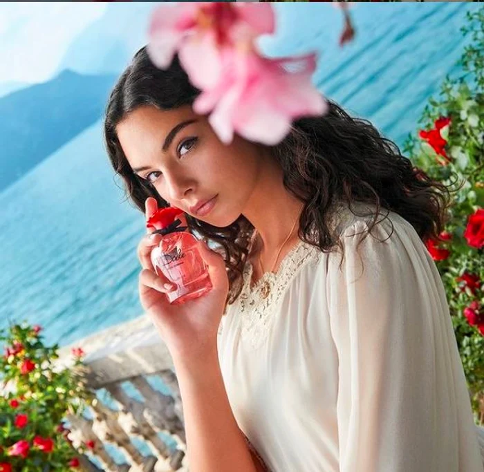 Deva vrea să devină celebră, ca Monica