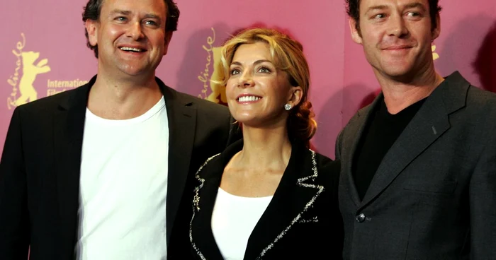 Hugh Bonneville (stânga), actorii Natasha Richardson şi Marton Csokas 
