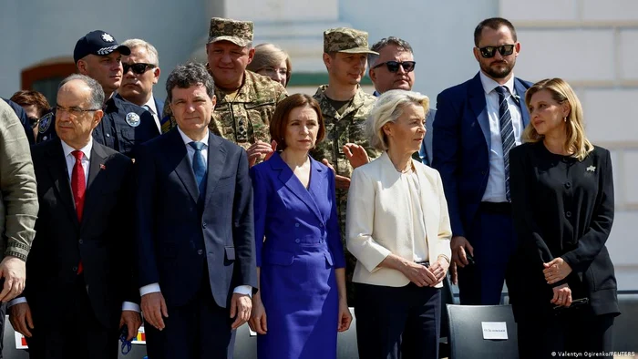 Nicușor Dan, Maia Sandu și Ursula von der Leyen, în primplan la summitul de la Kiev