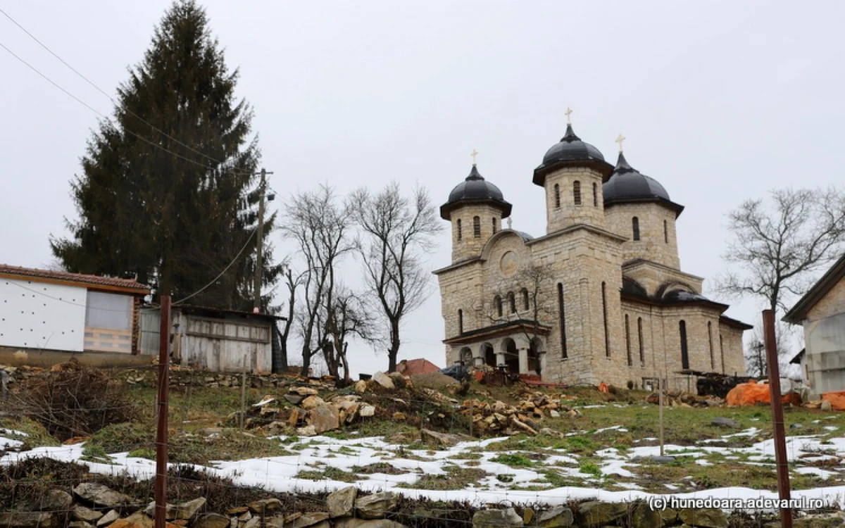 Biserica de marmură din Alun. ADEVĂRUL.