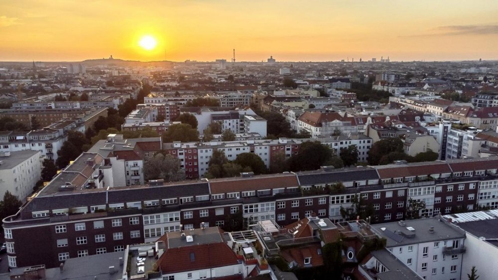 Casele s-au ieftinit, dar germanii nu se înghesuie. Dezvoltatorii imobiliari cer miliarde de euro statului