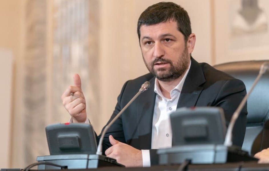 Un lider AUR ia apărarea lui Simion, în cazul contractului de lobby încheiat în SUA: „Încep campaniile mincinoase”