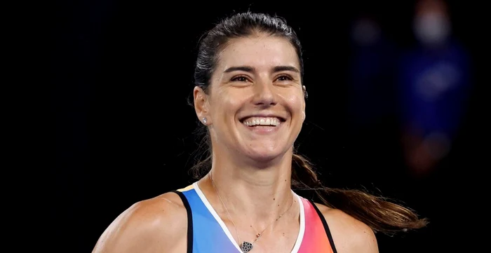 Sorana Cîrstea a avut curaj să arate cum gândesc sponsorii când aleg sportivele. Foto EPA EFE